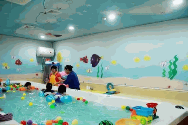 A+宝贝游泳俱乐部